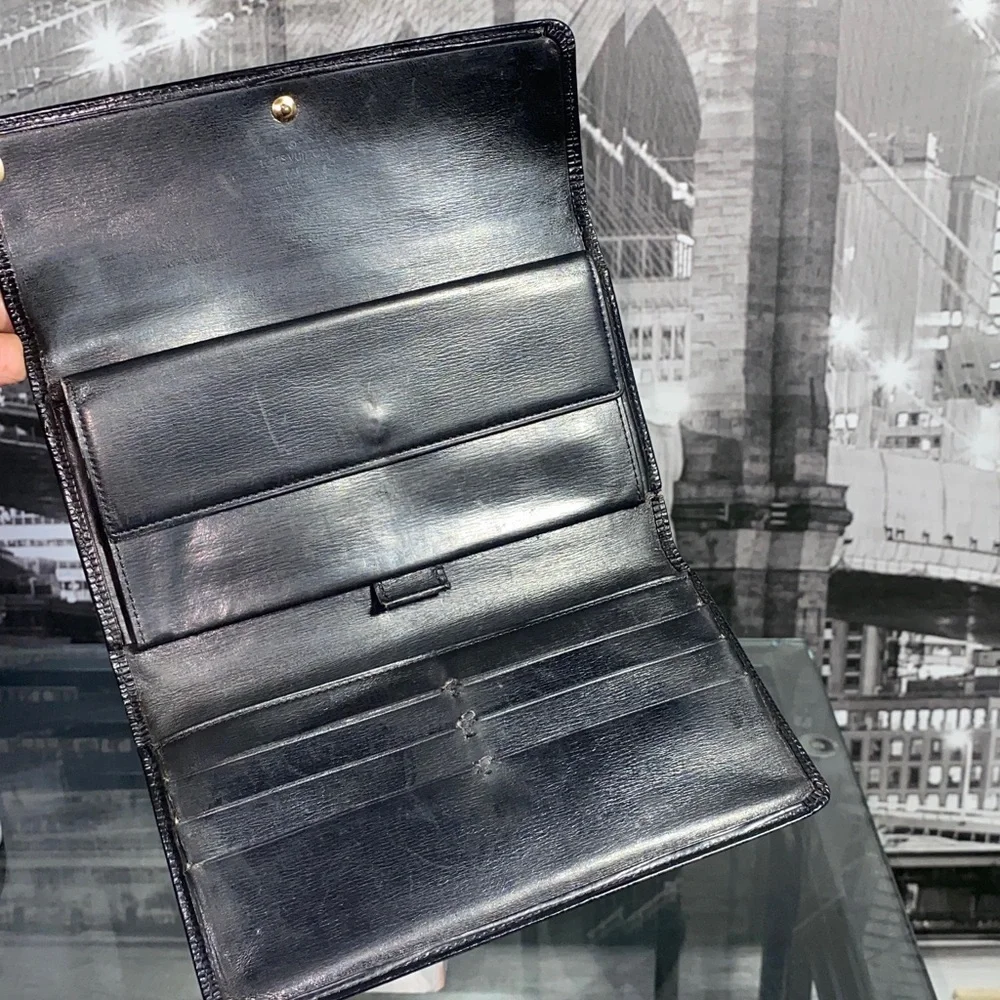 Authentic Louis Vuitton Black Epi International Wallet